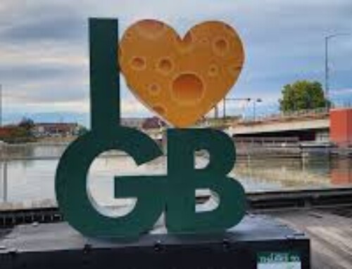 Packers or Walleyes? The Great Wisconsin Fall Dilemma